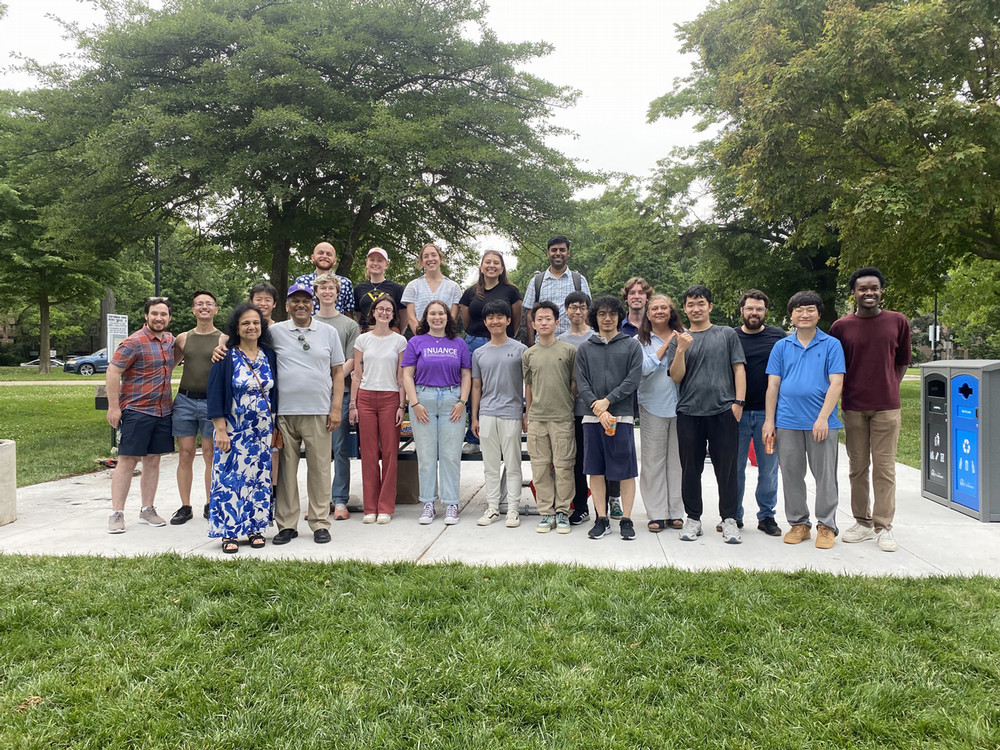 Dravid group at Centennial Park